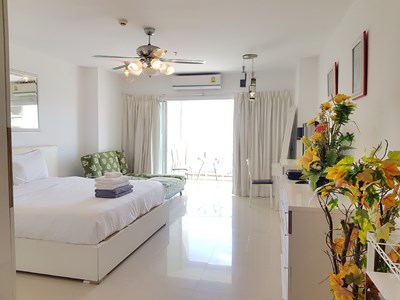 VT6 20/754 Studio Luxury - Sea View - Condominium - Pattaya Central - 