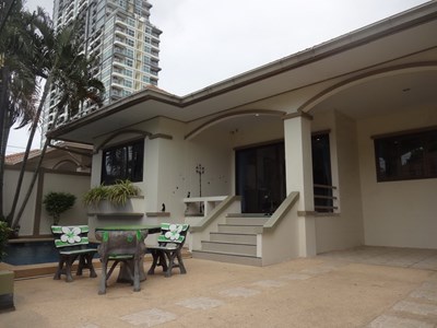 3 BR House With Pool - Chaiyapreuk 3 For Sale - House - Jomtien East - Chaiyapreuk 3, Jomtien