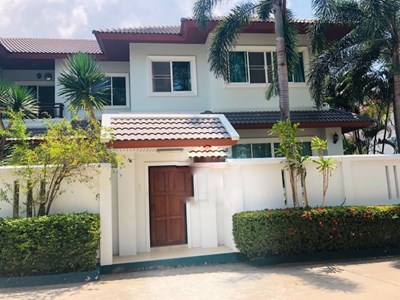Pattaya Sukumvit 89 - 4 BR House For Sale  - House -  - 