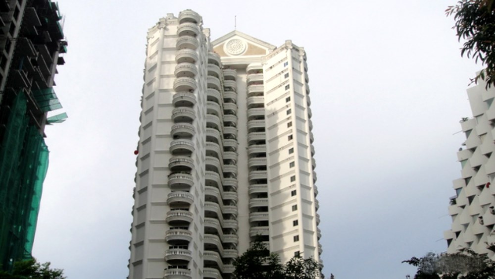 Silver Beach Condominium - Wong Amat