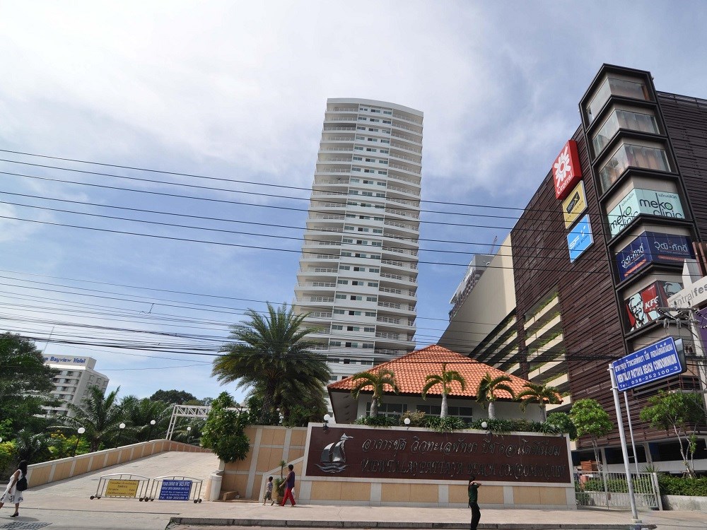 View Talay 6 Pattaya Beach Condominium - Pattaya Central