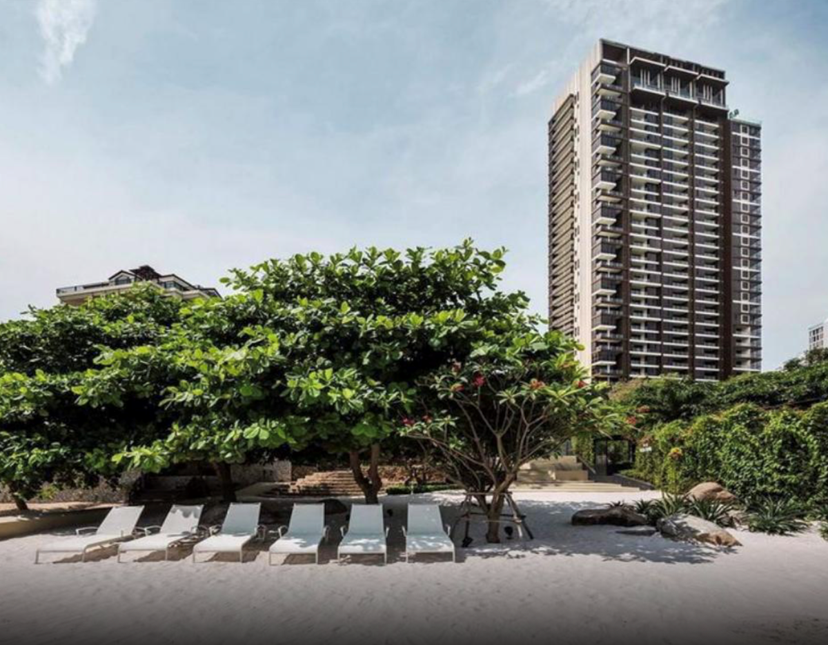 Baan Plai Haad Wong Amat - 